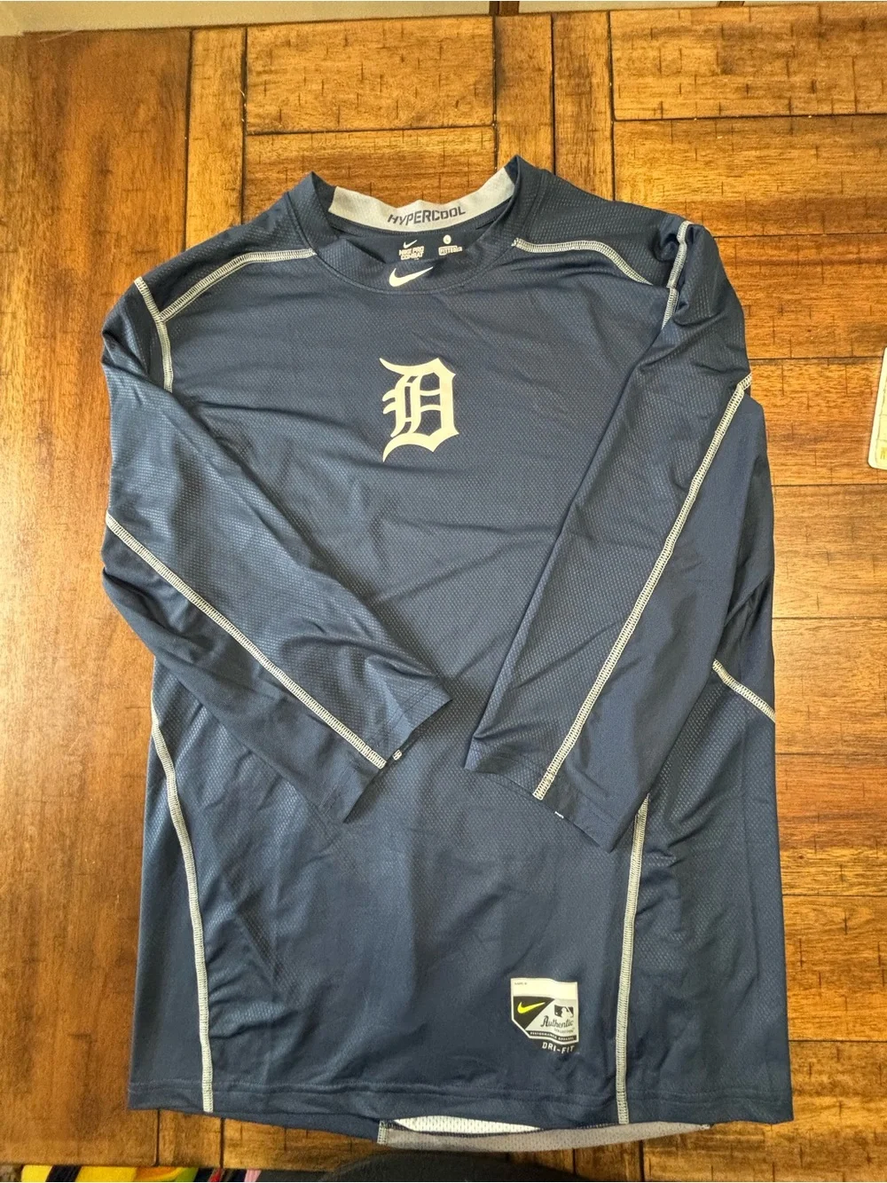 Nike Detroit Tigers Hypercool Navy Athletic Performance 3/4 Shirt